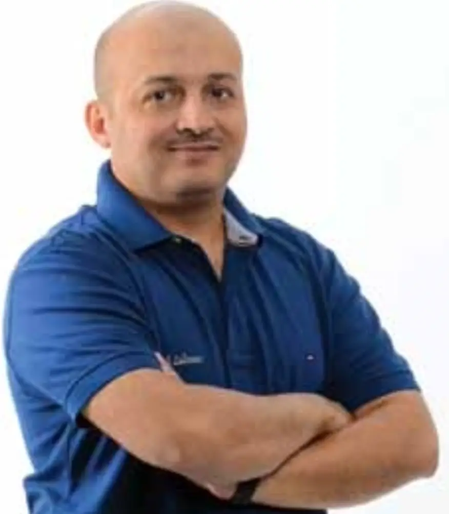 د. محمد هاني زهران استشاري تركيبات وتجميل وزراعة الأسنان